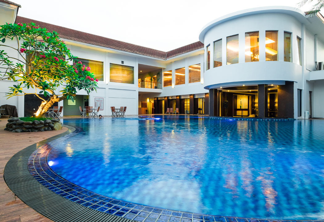 pool